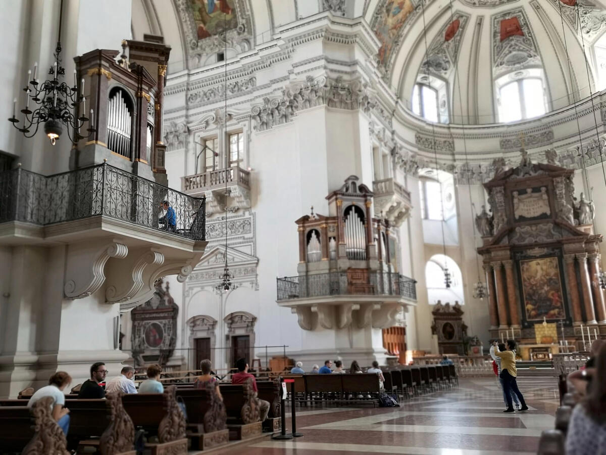 Historical organ music